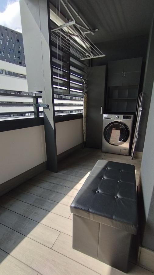 Habitacion Con Bano Privado Bilbao Exterior foto